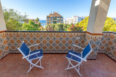 1 Bedroom Top Floor Apartment in Marbella