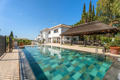 7 Bedroom Detached Villa in Benahavís - Image 4