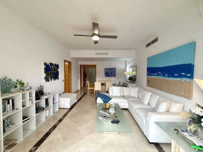 3 Bedroom Penthouse in Bel Air - Image 5