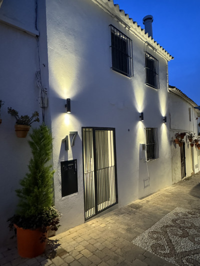 1 Bedroom Townhouse in Estepona - Image 3