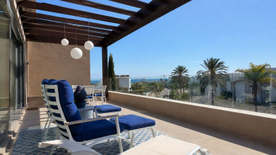 2 Bedroom Top Floor Apartment in Cancelada - Image 1