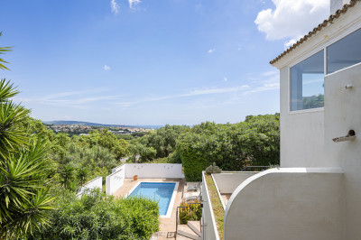 6 Bedroom Detached Villa in Sotogrande Alto - Image 3