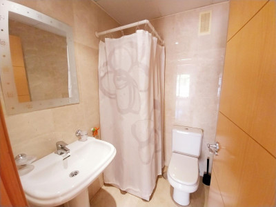 2 Bedroom Ground Floor Apartment in Benalmadena - Image 5