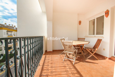1 Bedroom Middle Floor Apartment in The Golden Mile - Image 2