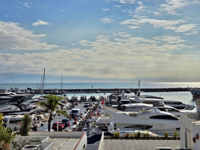Middle Floor Studio in Puerto Banús - Image 1