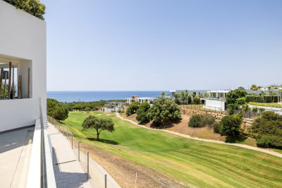 3 Bedroom Ground Floor Apartment in Cabopino - Image 2