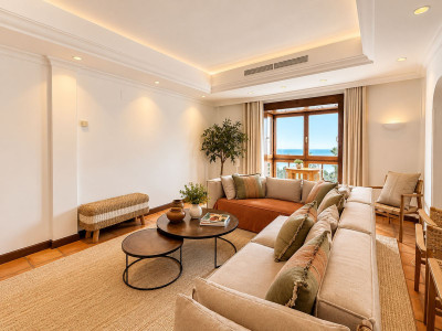 4 Bedroom Semi-Detached House in Nueva Andalucía - Image 3