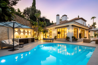 5 Bedroom Detached Villa in Benahavís - Image 3