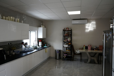 6 Bedroom Detached Villa in Marbella - Image 3