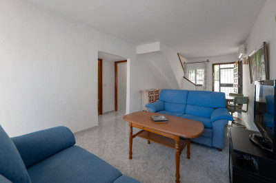4 Bedroom Townhouse in Nueva Andalucía - Image 3