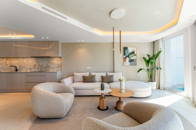 3 Bedroom Duplex in Marbella - Image 4