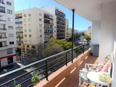 4 Bedroom Middle Floor Apartment in Marbella - Image 2