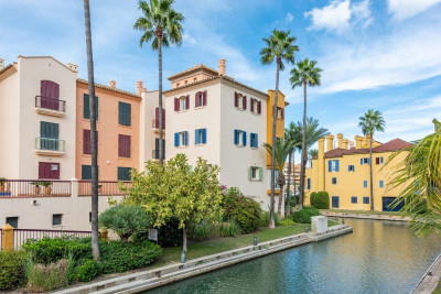 2 Bedroom Middle Floor Apartment in Sotogrande