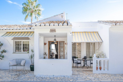 3 Bedroom Detached Villa in Calahonda - Image 3