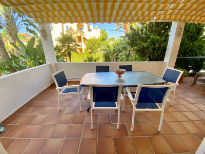 5 Bedroom Middle Floor Apartment in Nagüeles - Image 3