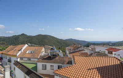 2 Bedroom Penthouse Duplex in Ojén