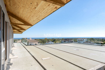 5 Bedroom Detached Villa in Sotogrande