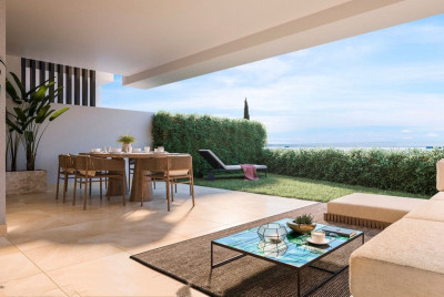 3 Bedroom Ground Floor Apartment in Benalmadena - Image 4