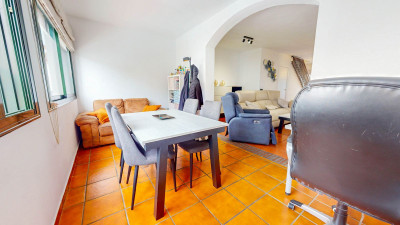 4 Bedroom Semi-Detached House in Benahavís - Image 5
