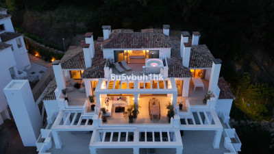 3 Bedroom Penthouse Duplex in Nueva Andalucía