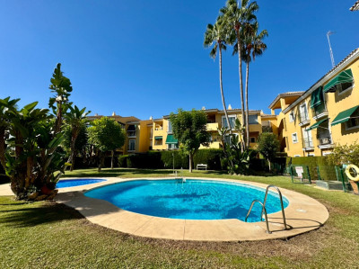 3 Bedroom Middle Floor Apartment in Guadalmina Baja - Image 1