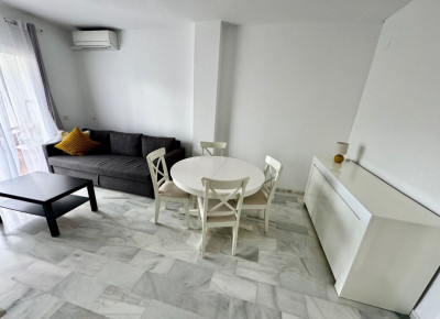 3 Bedroom Middle Floor Apartment in Guadalmina Baja - Image 3