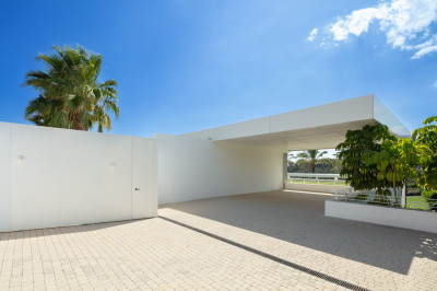 4 Bedroom Detached Villa in Casares - Image 5