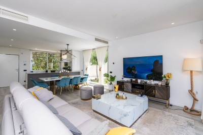 3 Bedroom Townhouse in Cancelada - Image 5