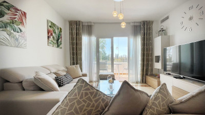 4 Bedroom Penthouse Duplex in Nueva Andalucía - Image 4