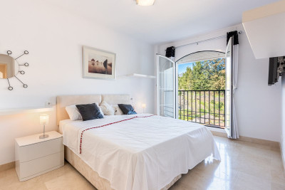 3 Bedroom Penthouse in Los Arqueros - Image 4