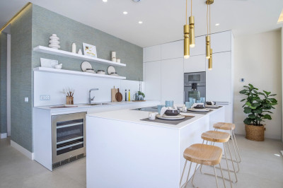 4 Bedroom Detached Villa in New Golden Mile - Image 3