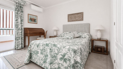 3 Bedroom Penthouse in Marbella - Image 5
