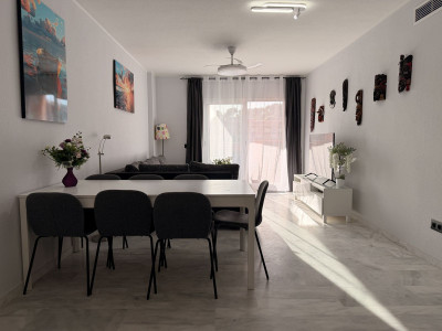 2 Bedroom Middle Floor Apartment in Reserva de Marbella