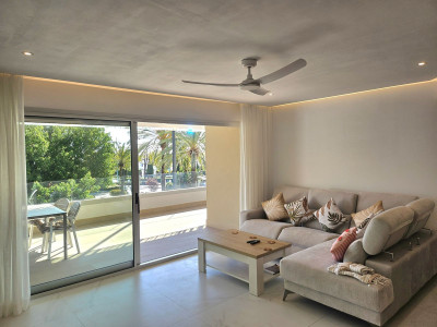 3 Bedroom Middle Floor Apartment in San Pedro de Alcántara - Image 4