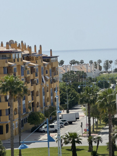 3 Bedroom Top Floor Apartment in San Pedro de Alcántara