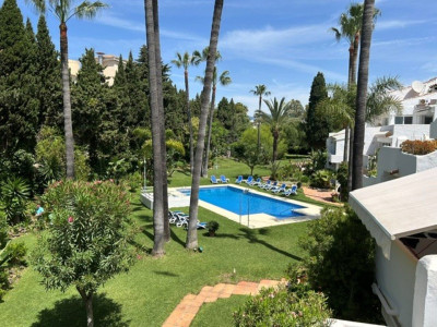 3 Bedroom Middle Floor Apartment in Puerto Banús