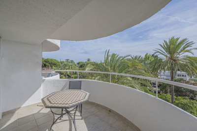 Middle Floor Studio in Marbesa - Image 4