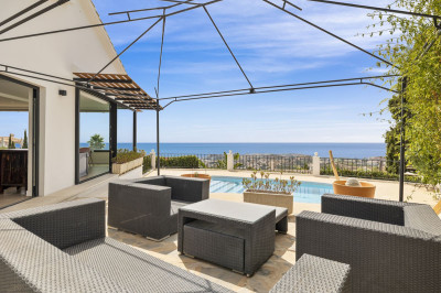 4 Bedroom Detached Villa in Benalmadena - Image 1