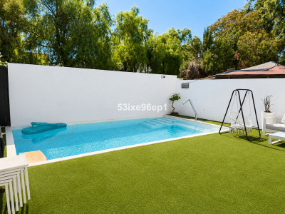 3 Bedroom Semi-Detached House in Nueva Andalucía - Image 1