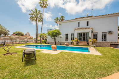 6 Bedroom Detached Villa in Benalmadena Costa