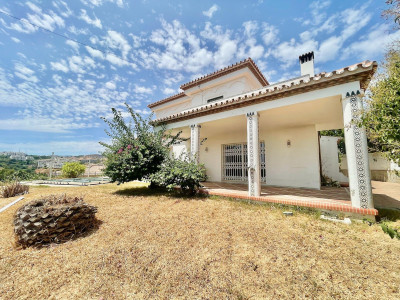 5 Bedroom Detached Villa in La Cala de Mijas - Image 5