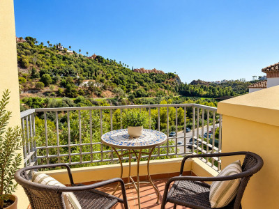 3 Bedroom Middle Floor Apartment in Los Arqueros - Image 3