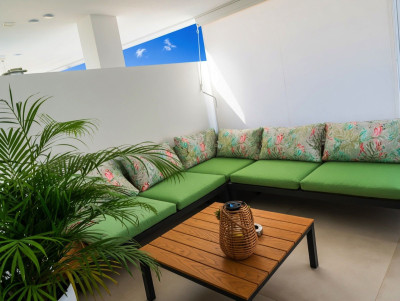 2 Bedroom Middle Floor Apartment in San Pedro de Alcántara - Image 5