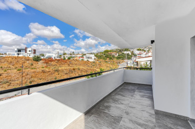 5 Bedroom Detached Villa in Mijas - Image 5