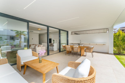 2 Bedroom Ground Floor Apartment in Bel Air - Image 1