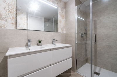 2 Bedroom Ground Floor Apartment in Bel Air - Image 5