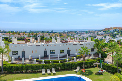 2 Bedroom Penthouse Duplex in Estepona - Image 5