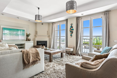 5 Bedroom Townhouse in La Heredia - Image 4