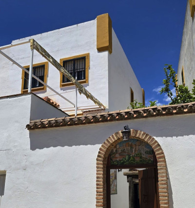 4 Bedroom Townhouse in Marbella - Image 1
