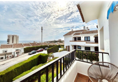 2 Bedroom Middle Floor Apartment in Riviera del Sol - Image 3
